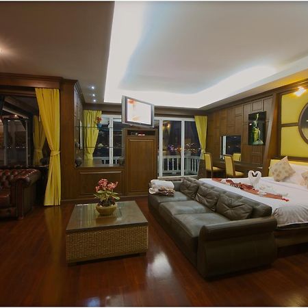 Villa Regtuk Patong Екстериор снимка