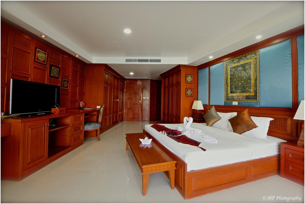 Villa Regtuk Patong Екстериор снимка